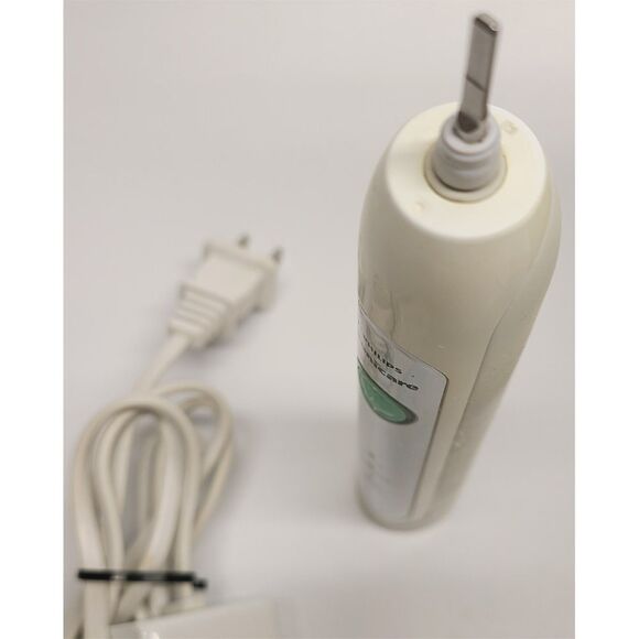 Philips Sonicare HX6730 Electric Toothbrush with Charger 3 Modes White - Picture 4 of 4